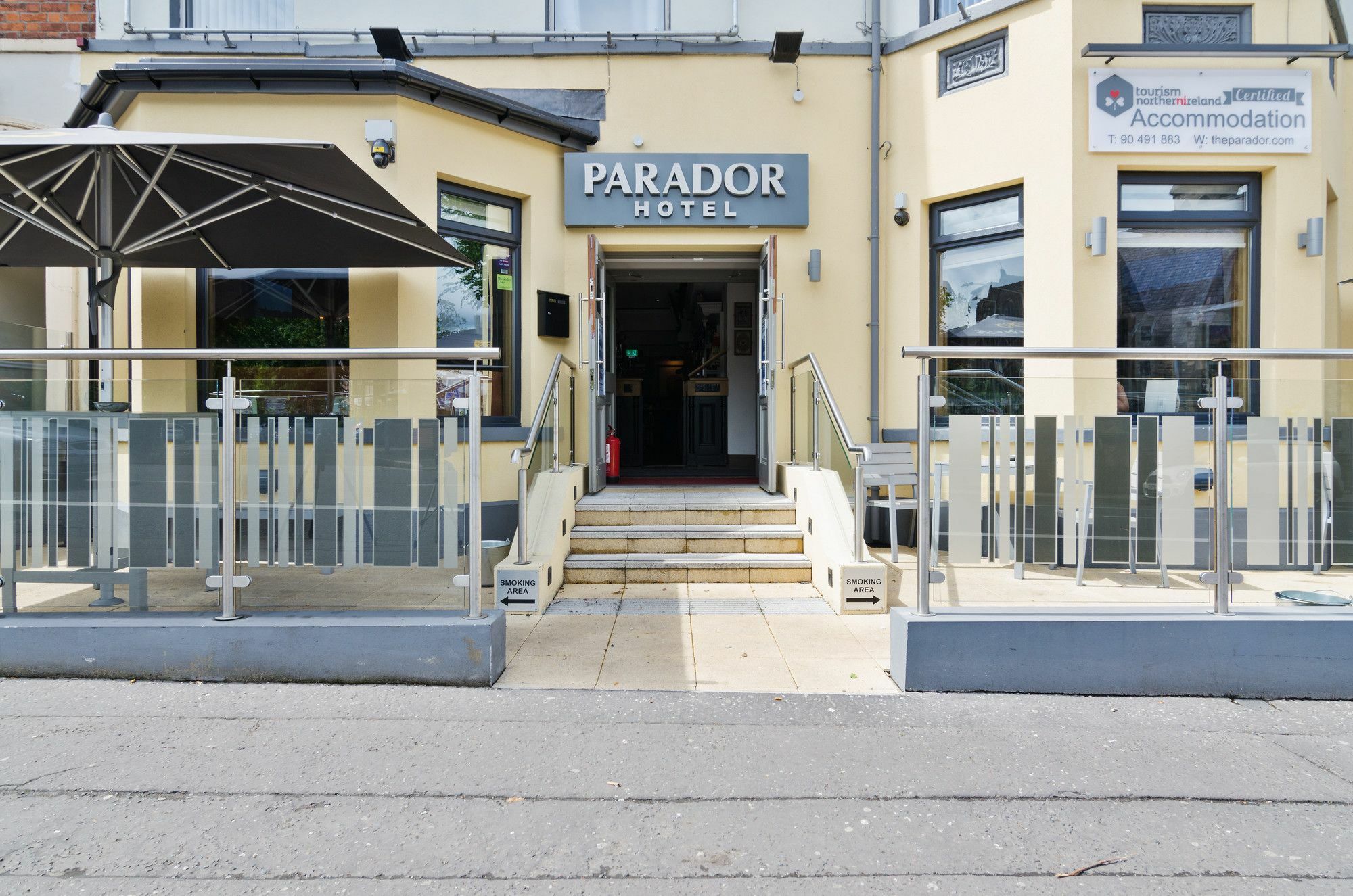 Oyo Parador Lodge Belfast Exterior foto